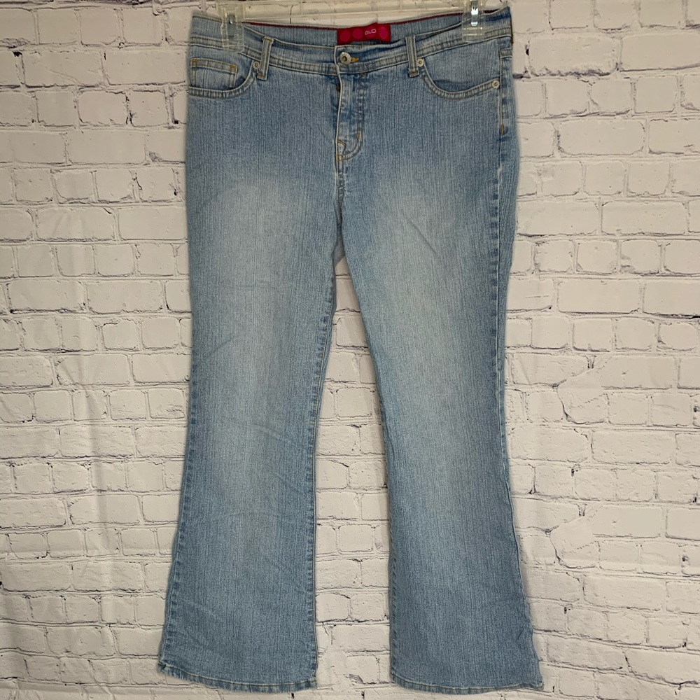 GLO Jeans Light Blue Wash Size 11